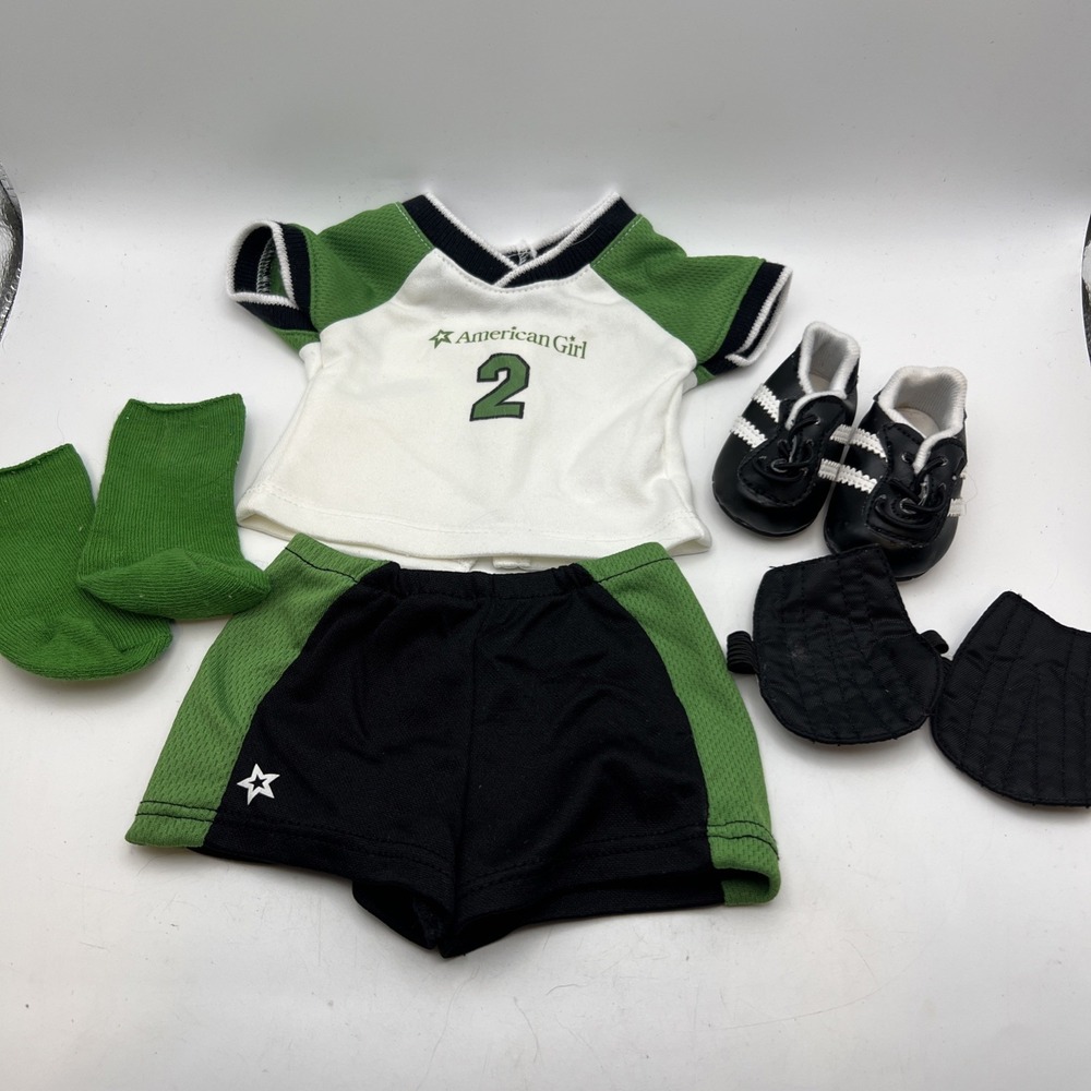 American Girl Doll Soccer Outfit Includes Top, Shorts,shoes, Socks, Pads No Ball